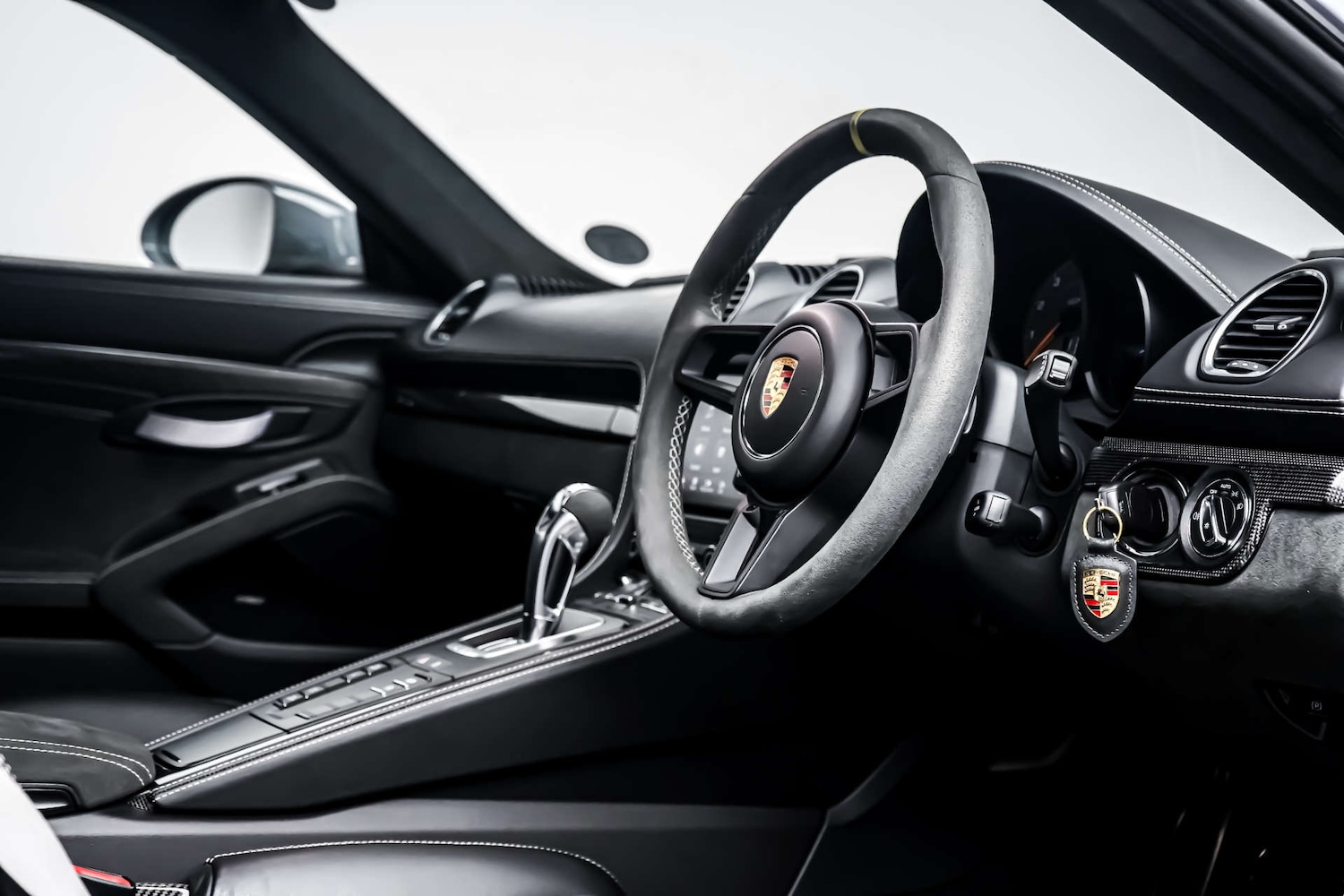 Used Porsche 718 Cayman 2022 for sale - 77837335: Photo 11