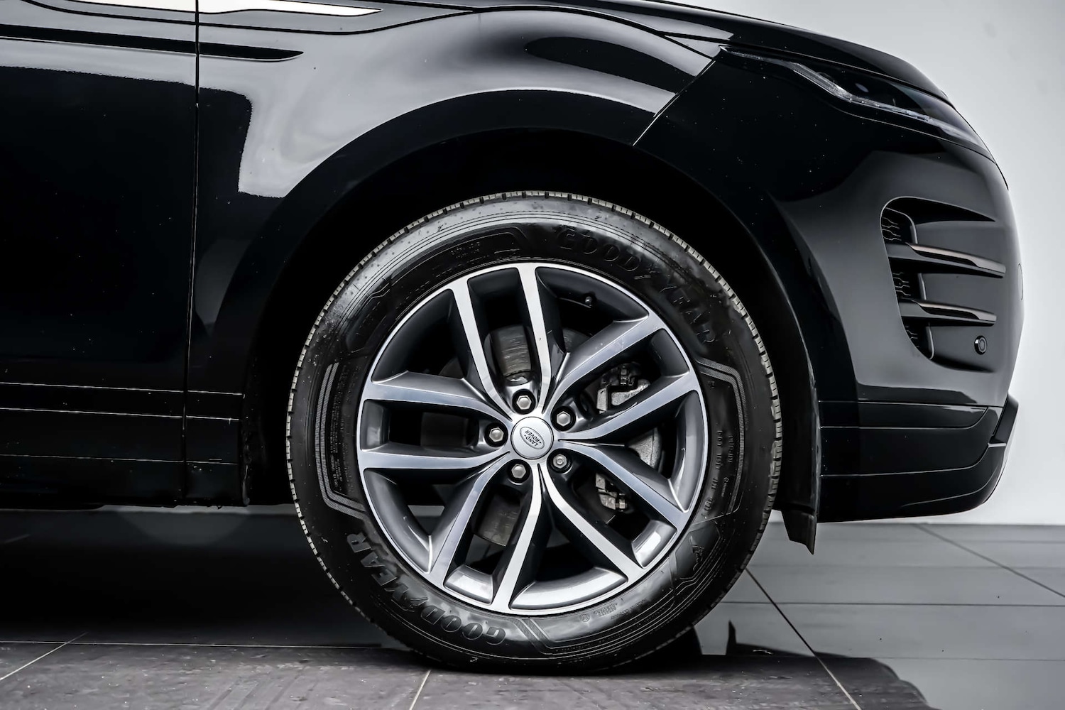 Used Land Rover Range Rover Evoque 2023 for sale - 78016427: Photo 10