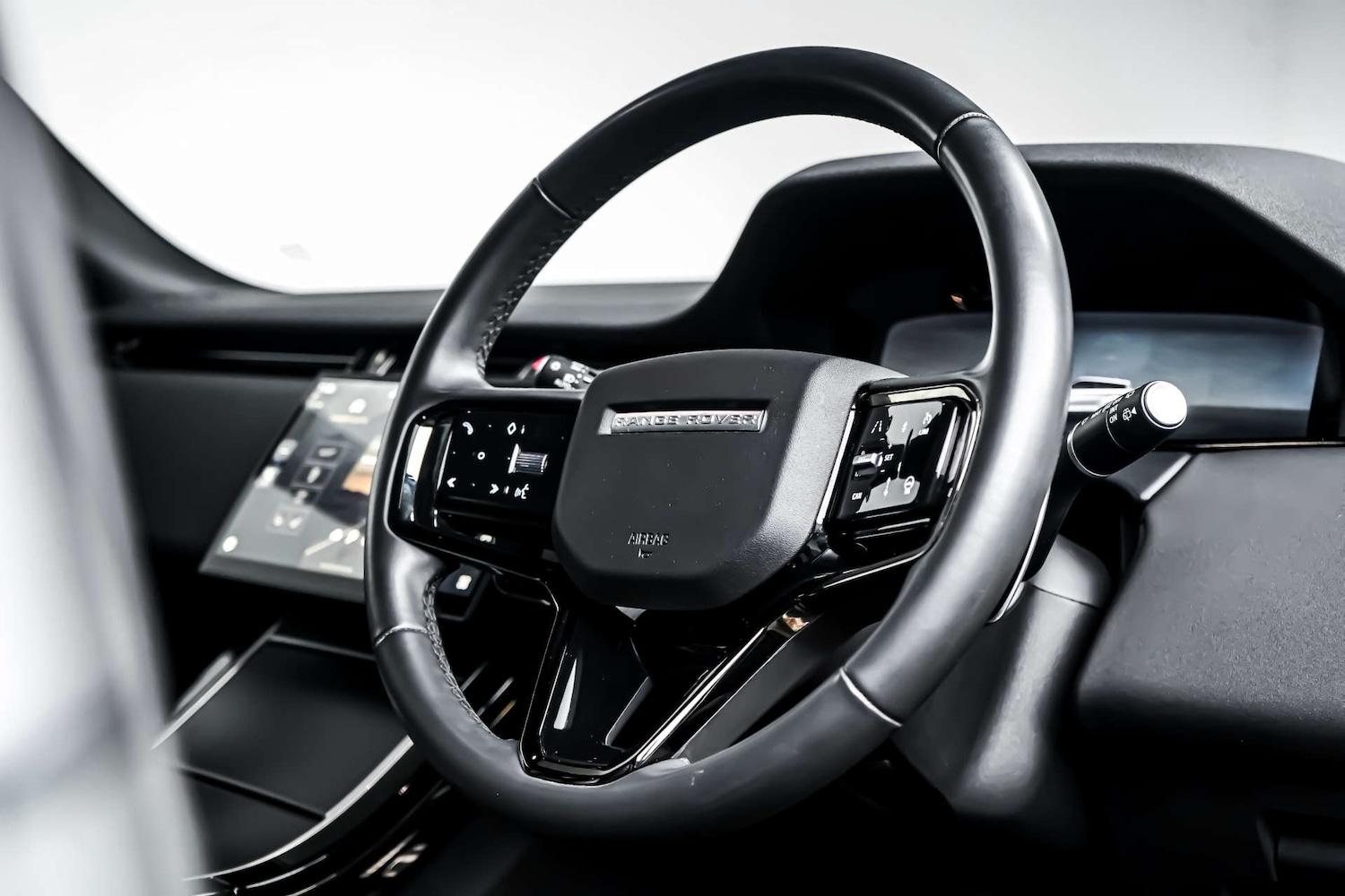 Used Land Rover Range Rover Evoque 2023 for sale - 78016427: Photo 19