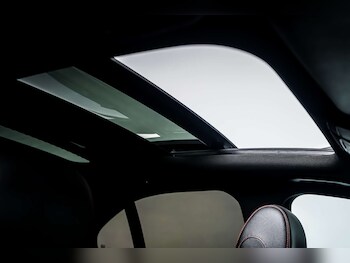 Used Mercedes-Benz C Class 2018 for sale - 78596129: Photo