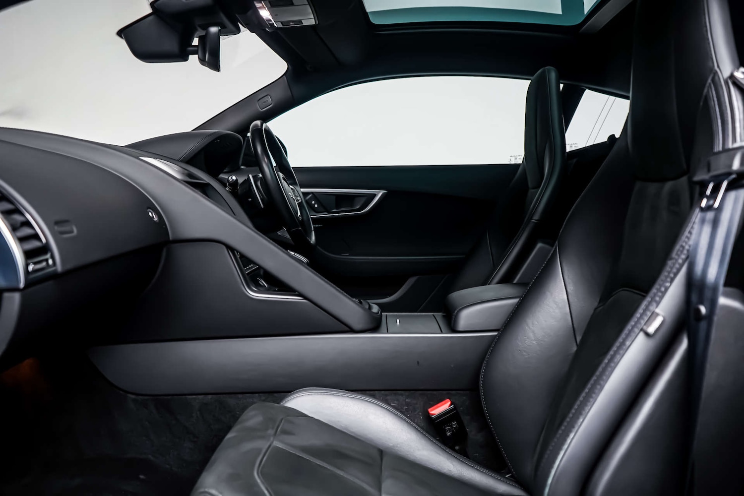 Used Jaguar F-Type 2021 for sale - 77583958: Photo 7