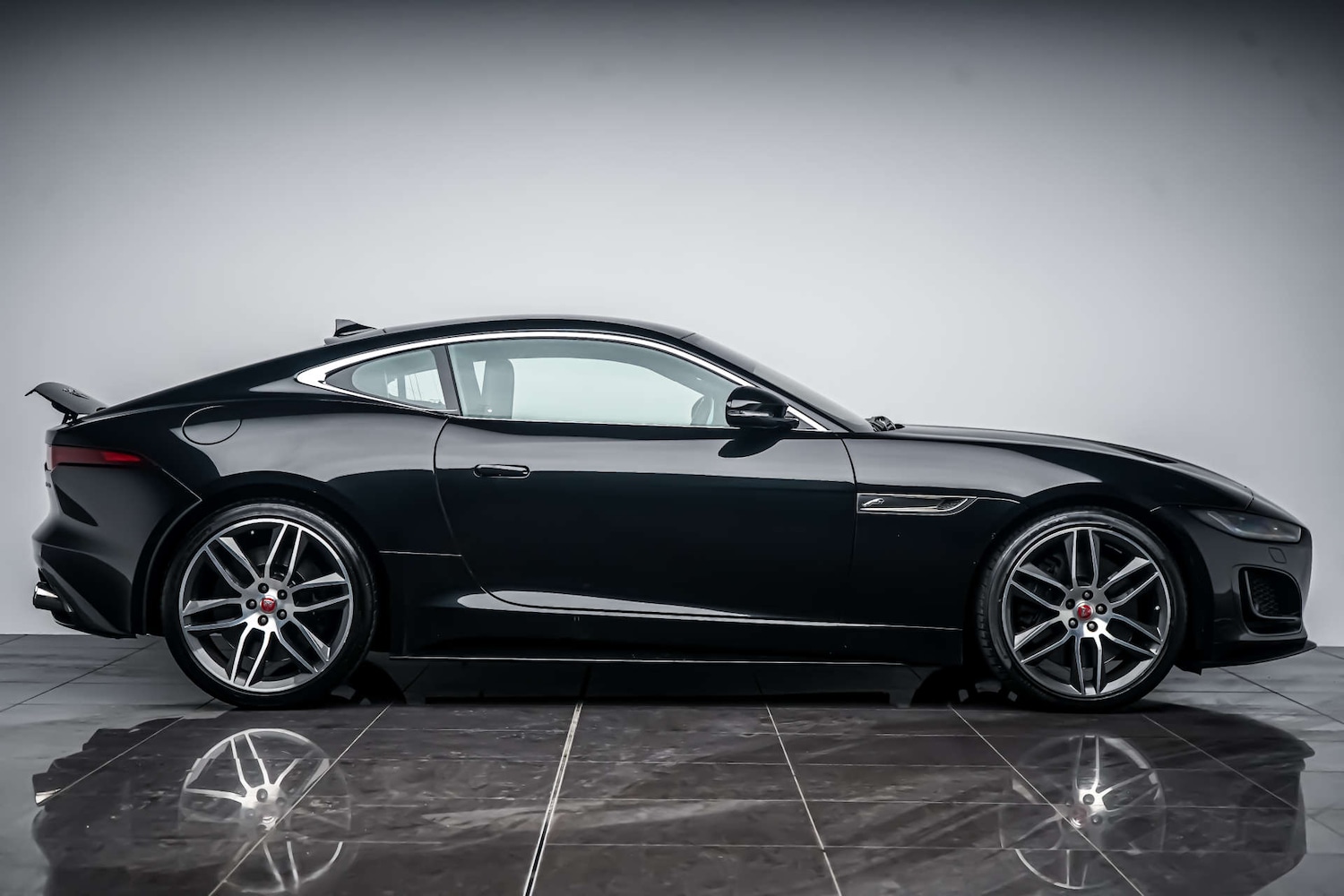 Used Jaguar F-Type 2021 for sale - 77583958: Photo 9