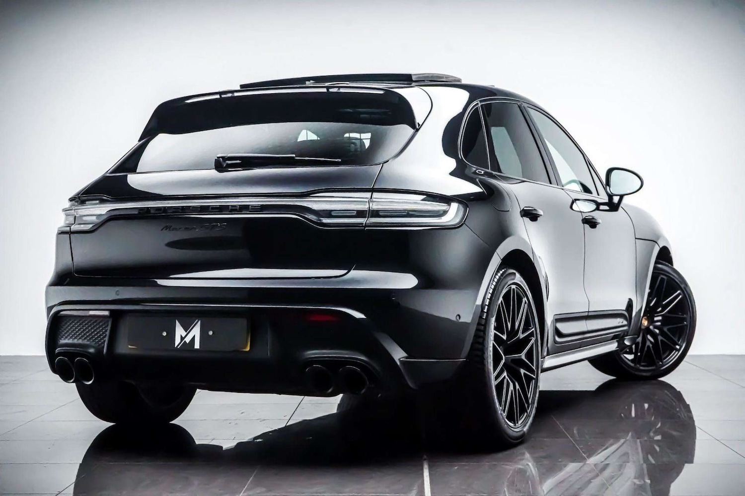 Used Porsche Macan 2021 for sale - 76830988: Photo 14