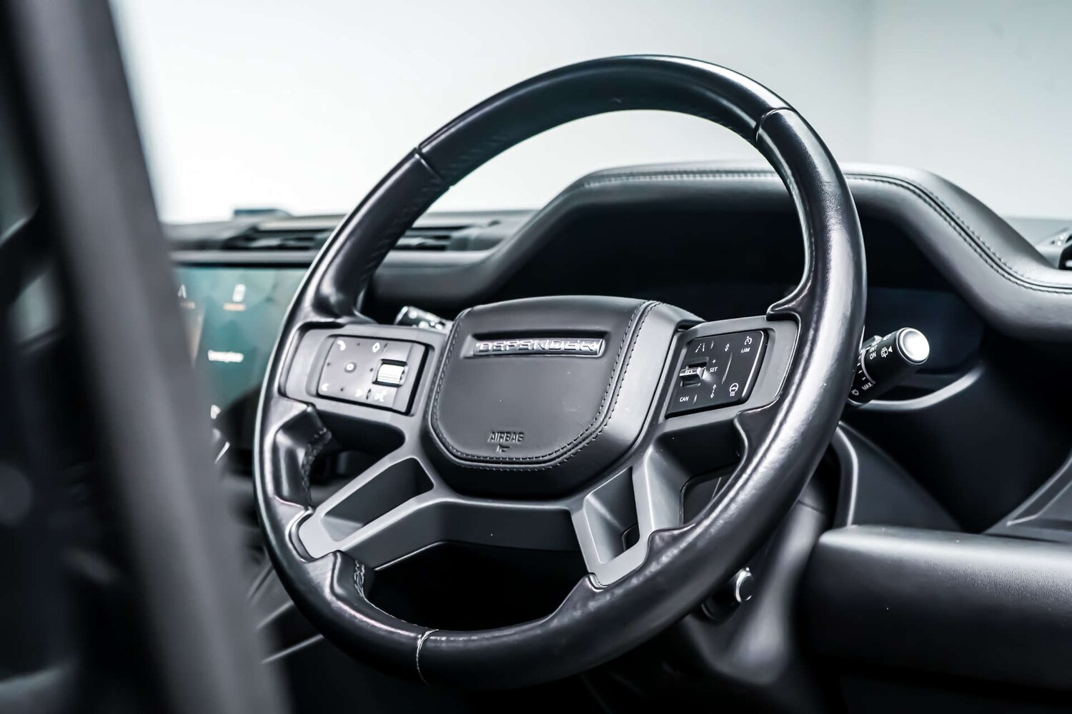 Used Land Rover Defender 2022 for sale - 77490219: Photo 20