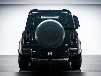 Used Land Rover Defender 2022 for sale - 77490219: Photo