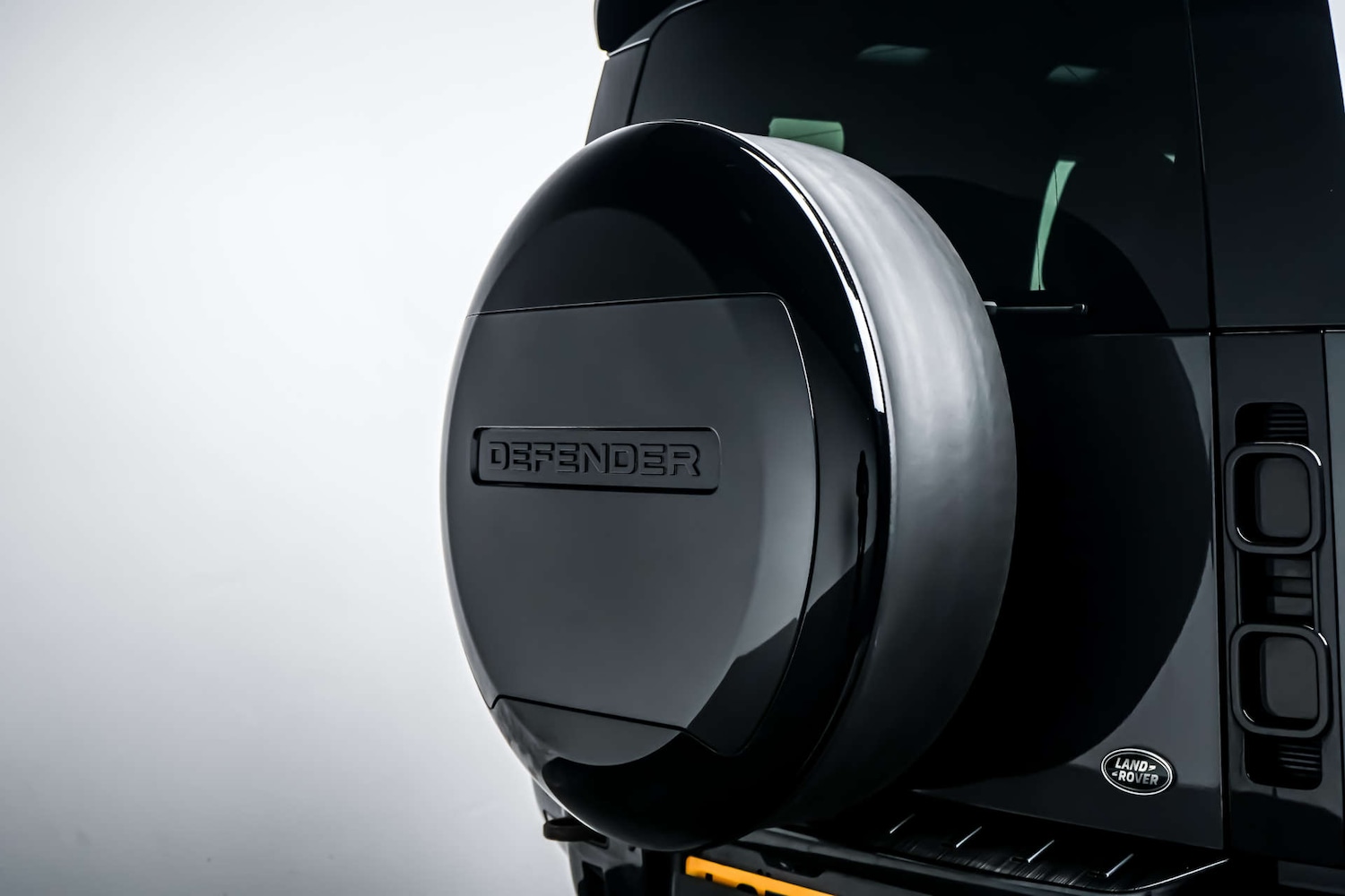 Used Land Rover Defender 110 2022 for sale - 77090223: Photo 11