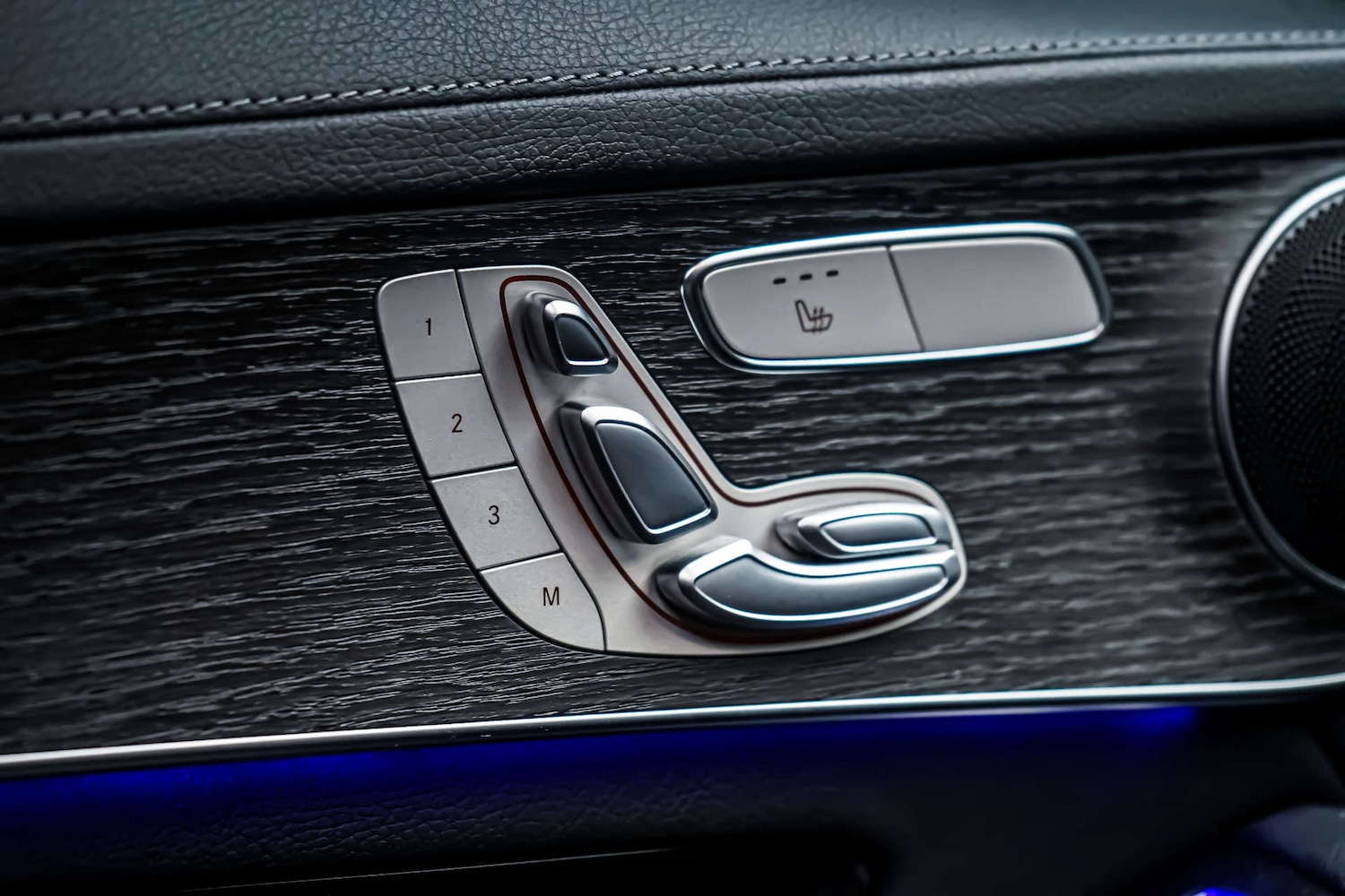 Used Mercedes-Benz GLC 2021 for sale - 76831072: Photo 17