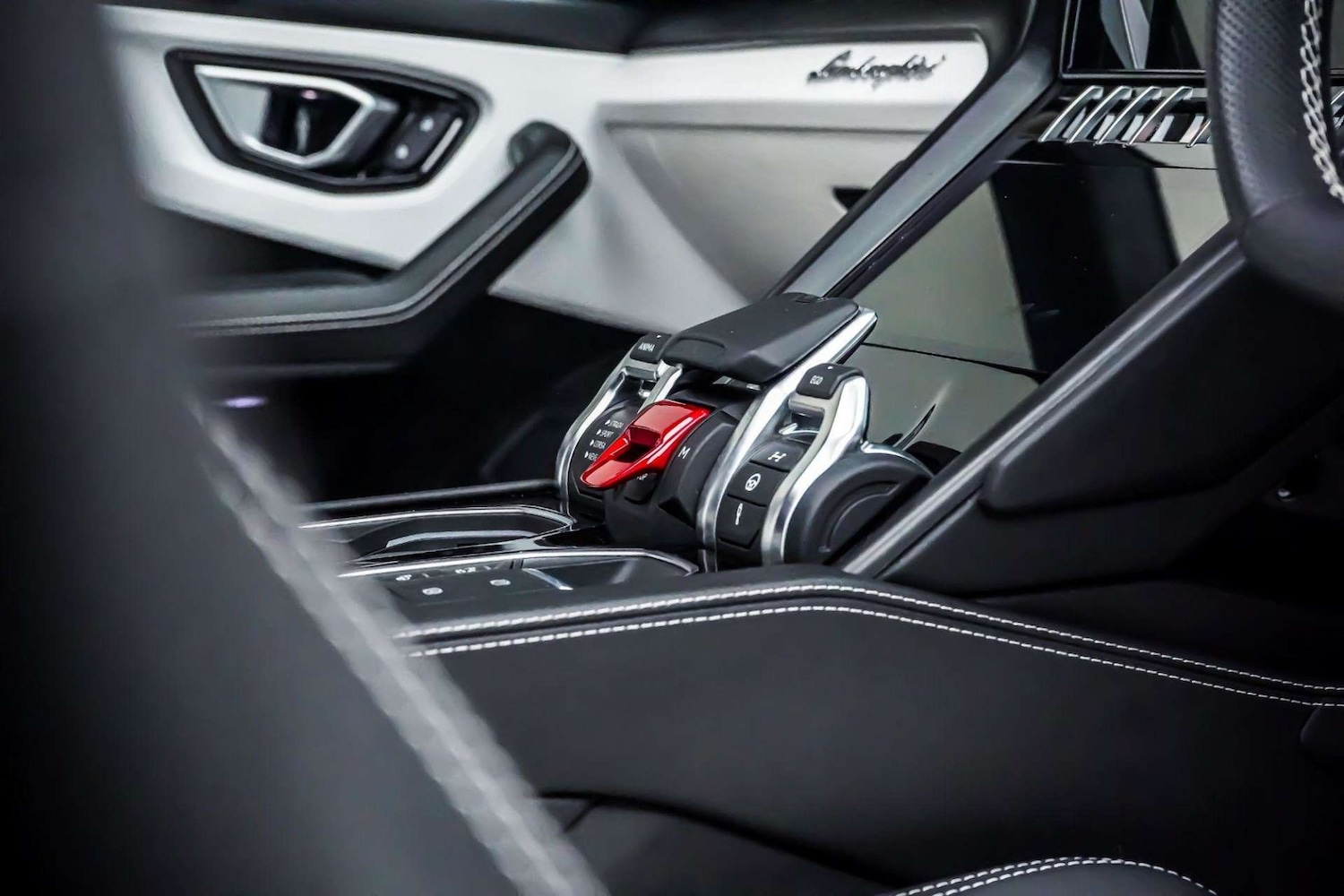 Used Lamborghini Urus 2021 for sale - 76831024: Photo 23