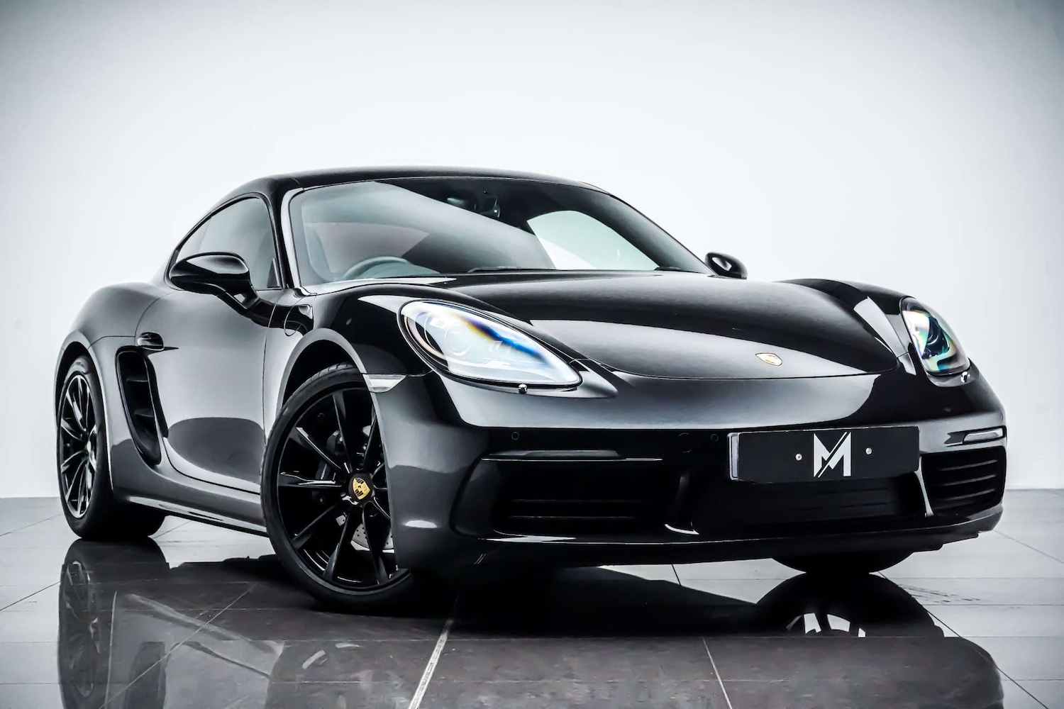 Used Porsche Cayman 2019 for sale - 76830999: Photo 1