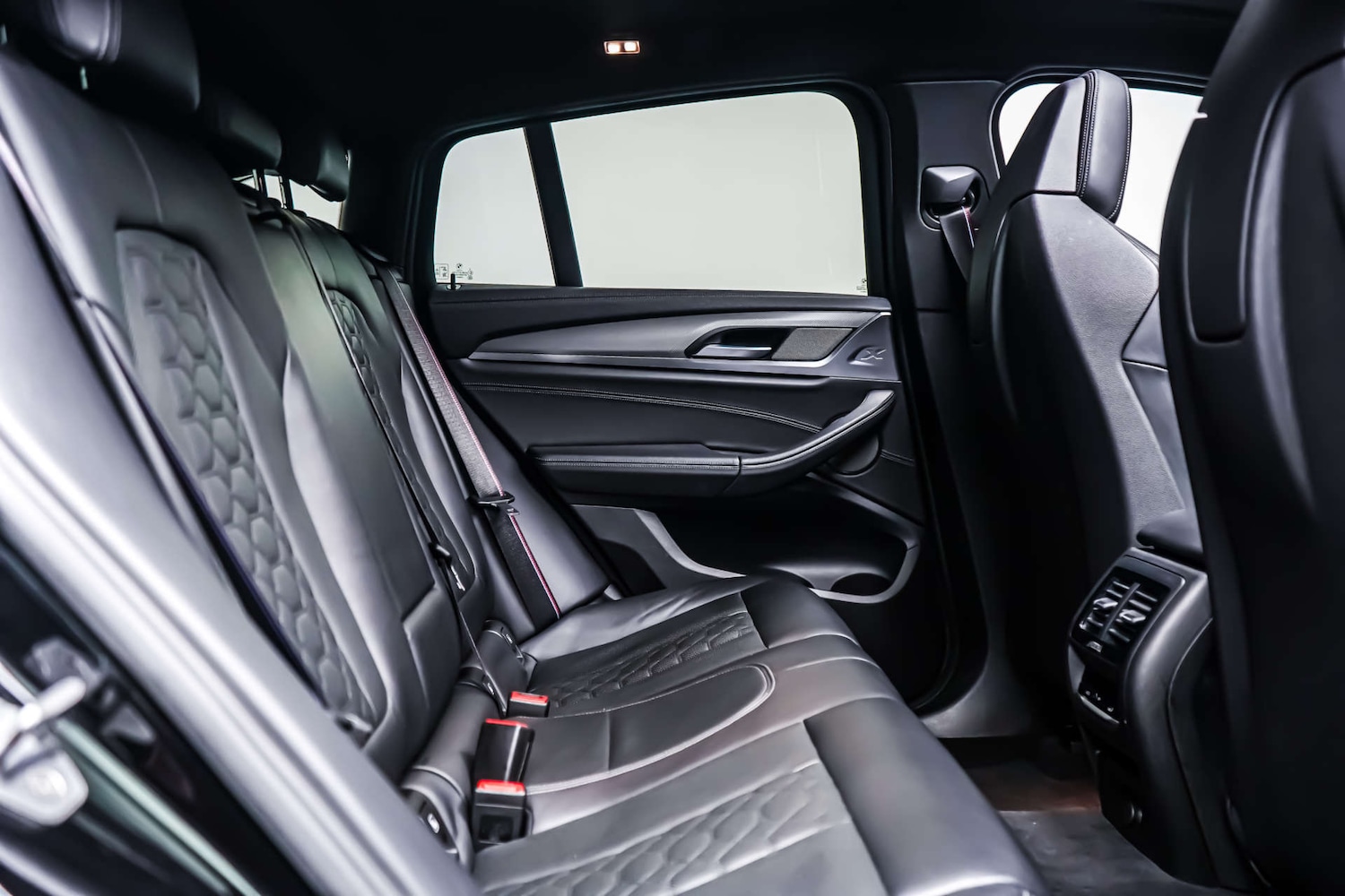 Used BMW X4 2019 for sale - 77426891: Photo 9