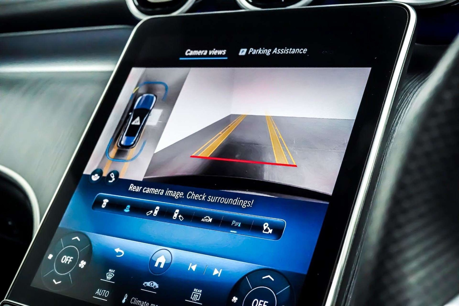 Used Mercedes-Benz GLC 2023 for sale - 76830991: Photo 10