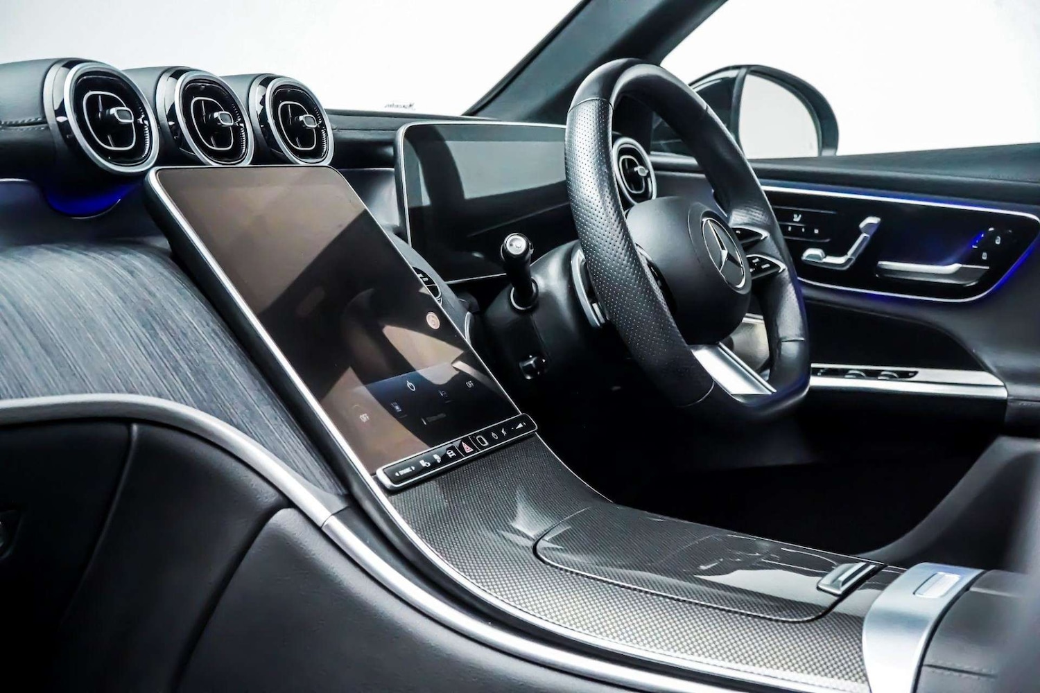 Used Mercedes-Benz GLC 2023 for sale - 76830991: Photo 19