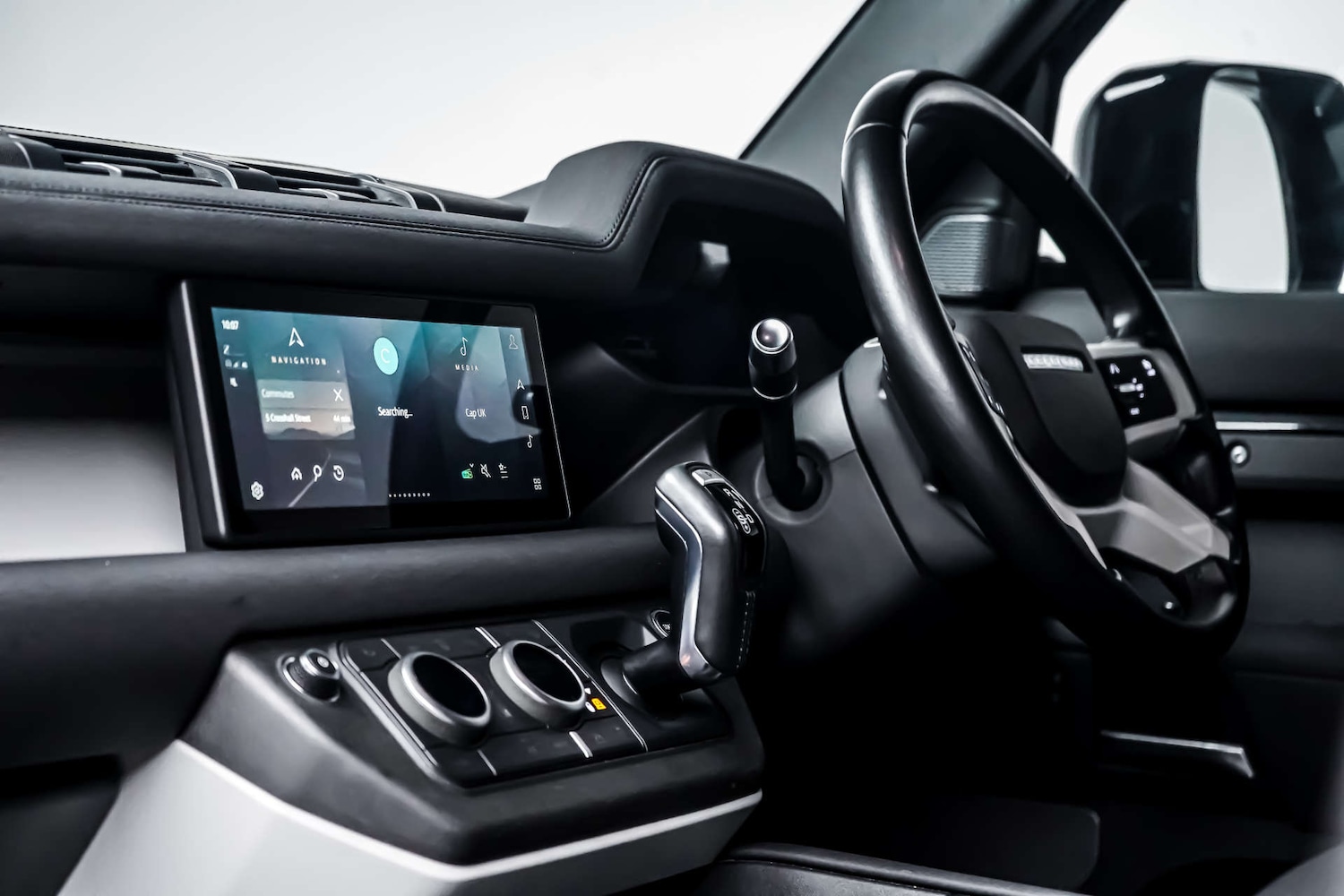 Used Land Rover Defender 2021 for sale - 77426933: Photo 18