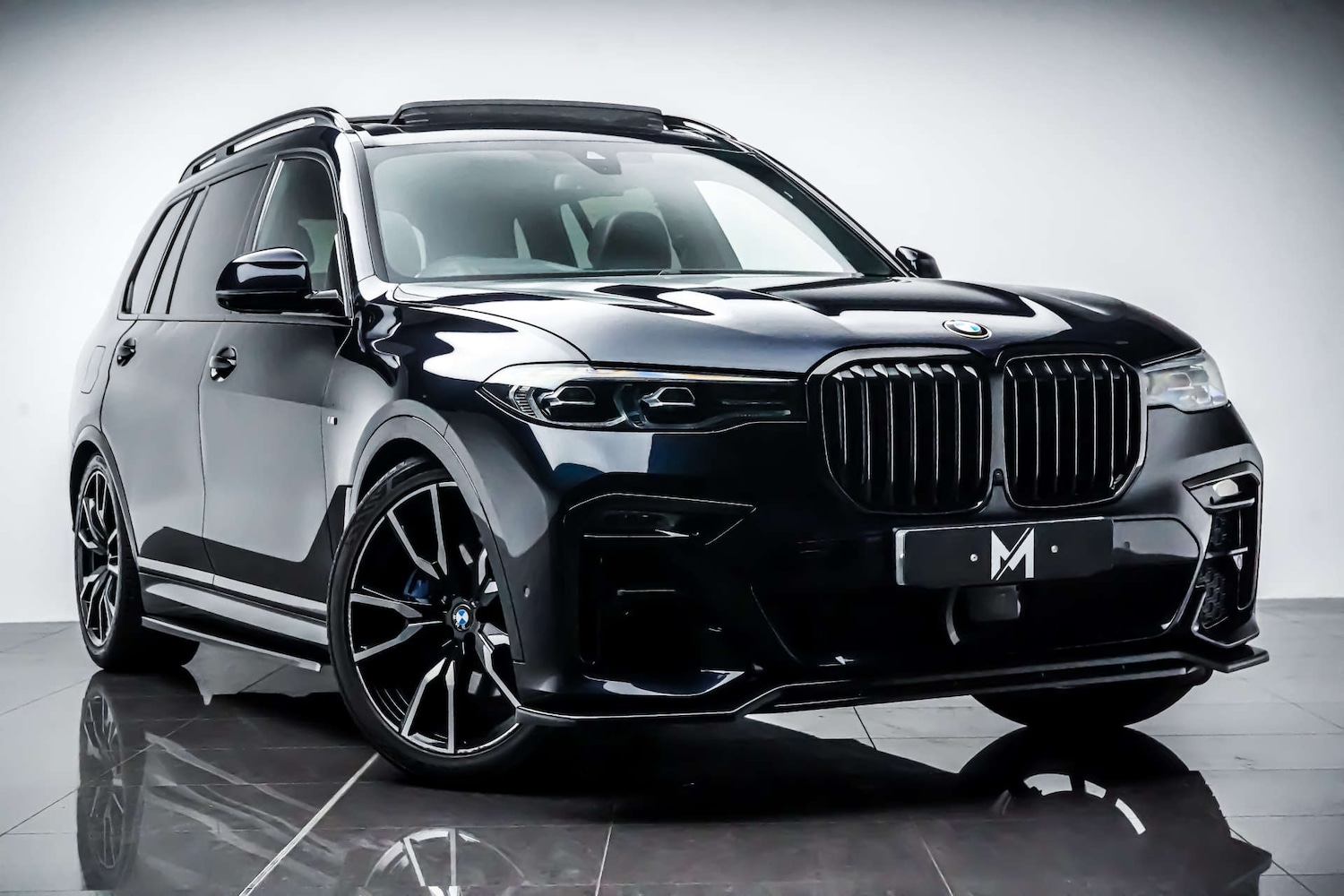 Used BMW X7 2021 for sale - 76830882: Photo 1