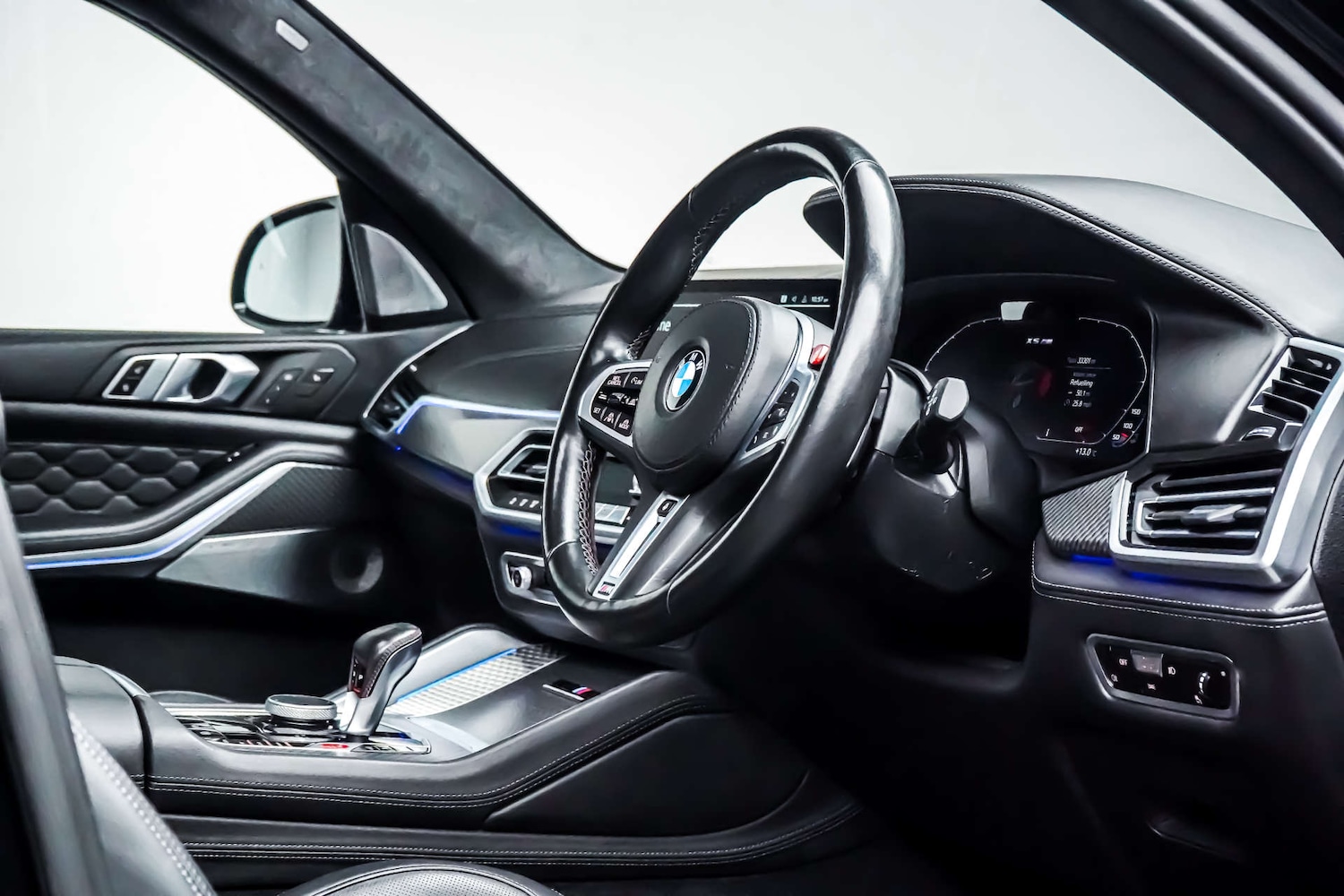 Used BMW X5 M 2021 for sale - 76830862: Photo 11