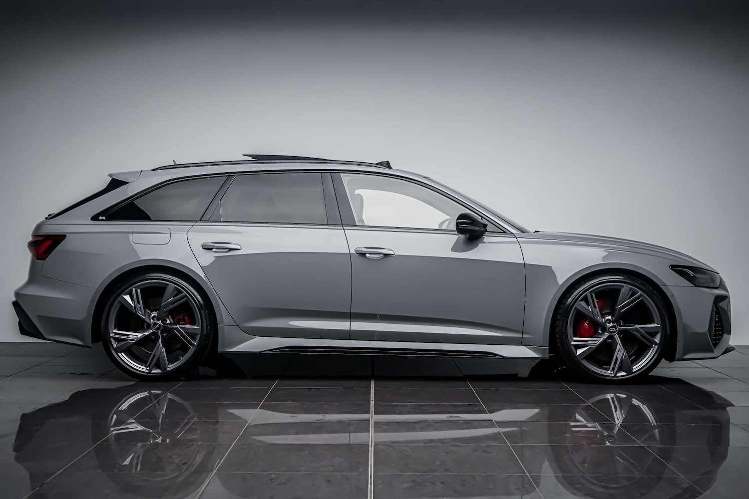Used Audi RS6 Avant 2020 for sale - 77655648: Photo 14