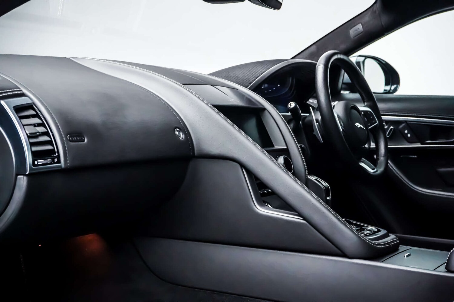 Used Jaguar F-Type 2022 for sale - 77426874: Photo 25