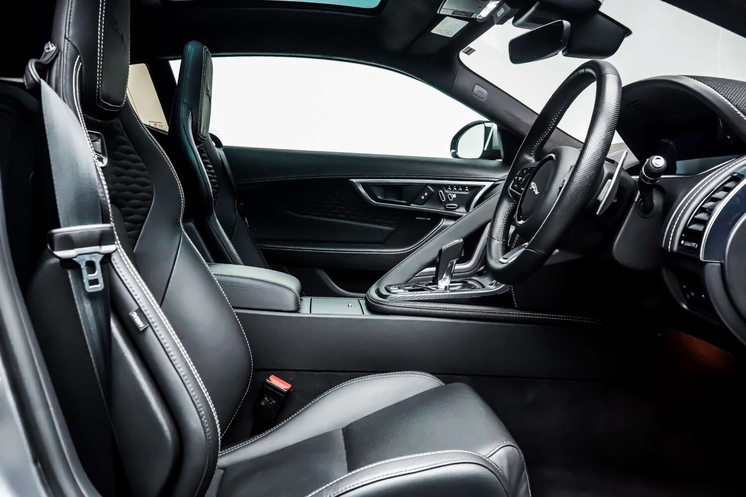 Used Jaguar F-Type 2022 for sale - 77426874: Photo 6