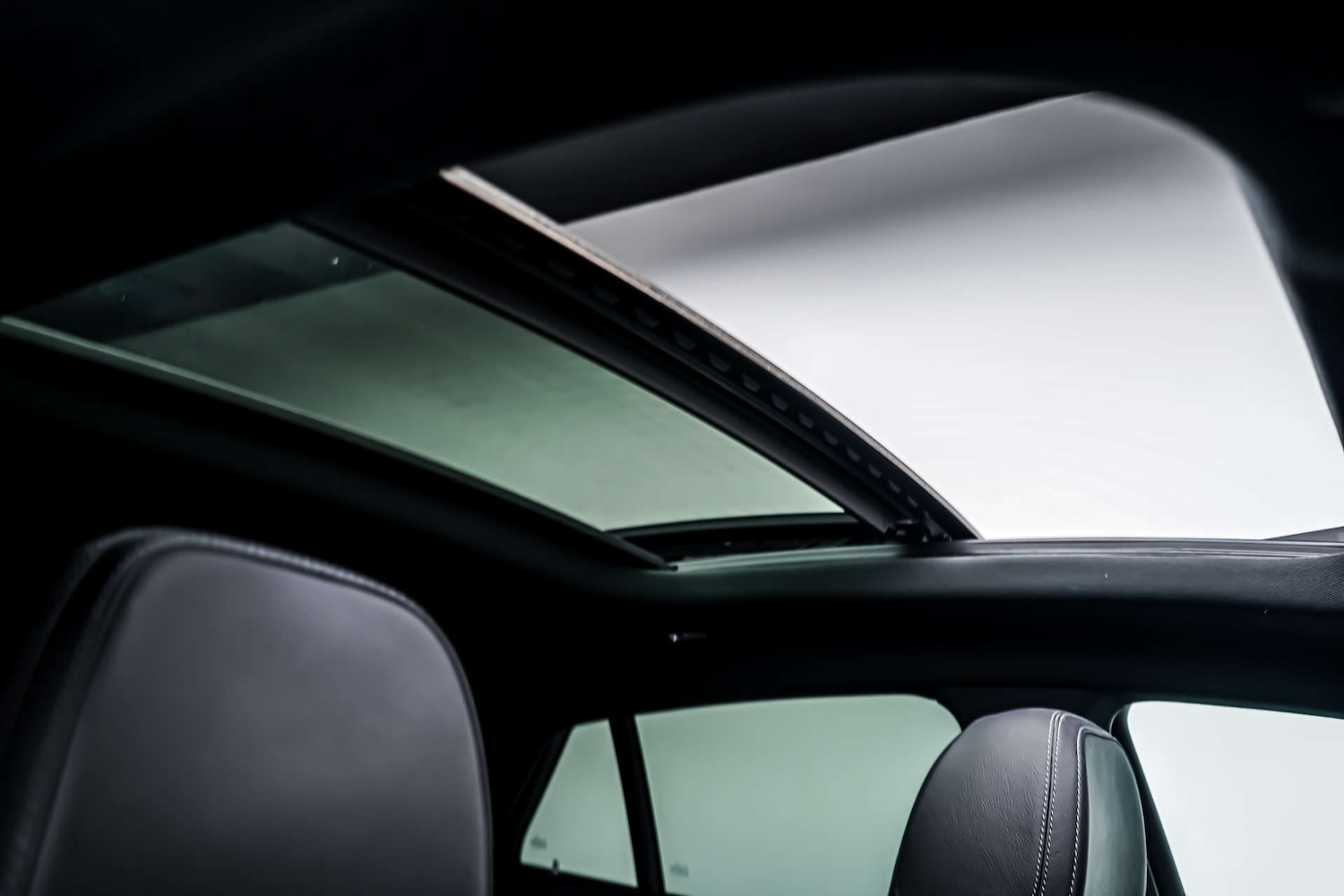 Used Mercedes-Benz GLE 2021 for sale - 77058490: Photo 3