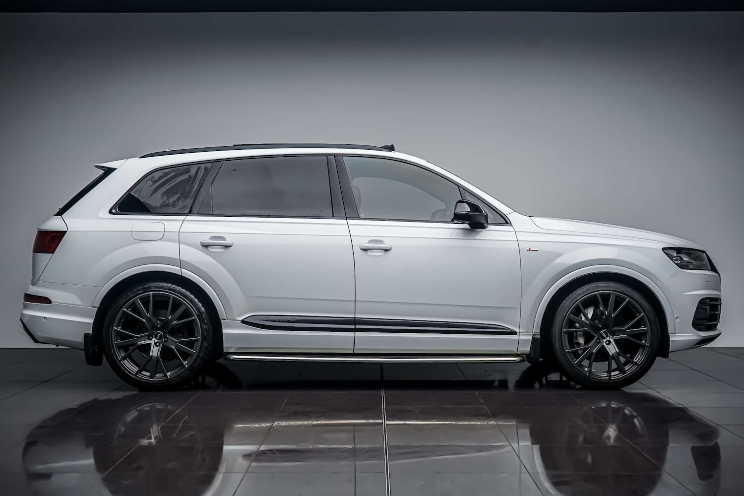 Used Audi Q7 2019 for sale - 77426880: Photo 12