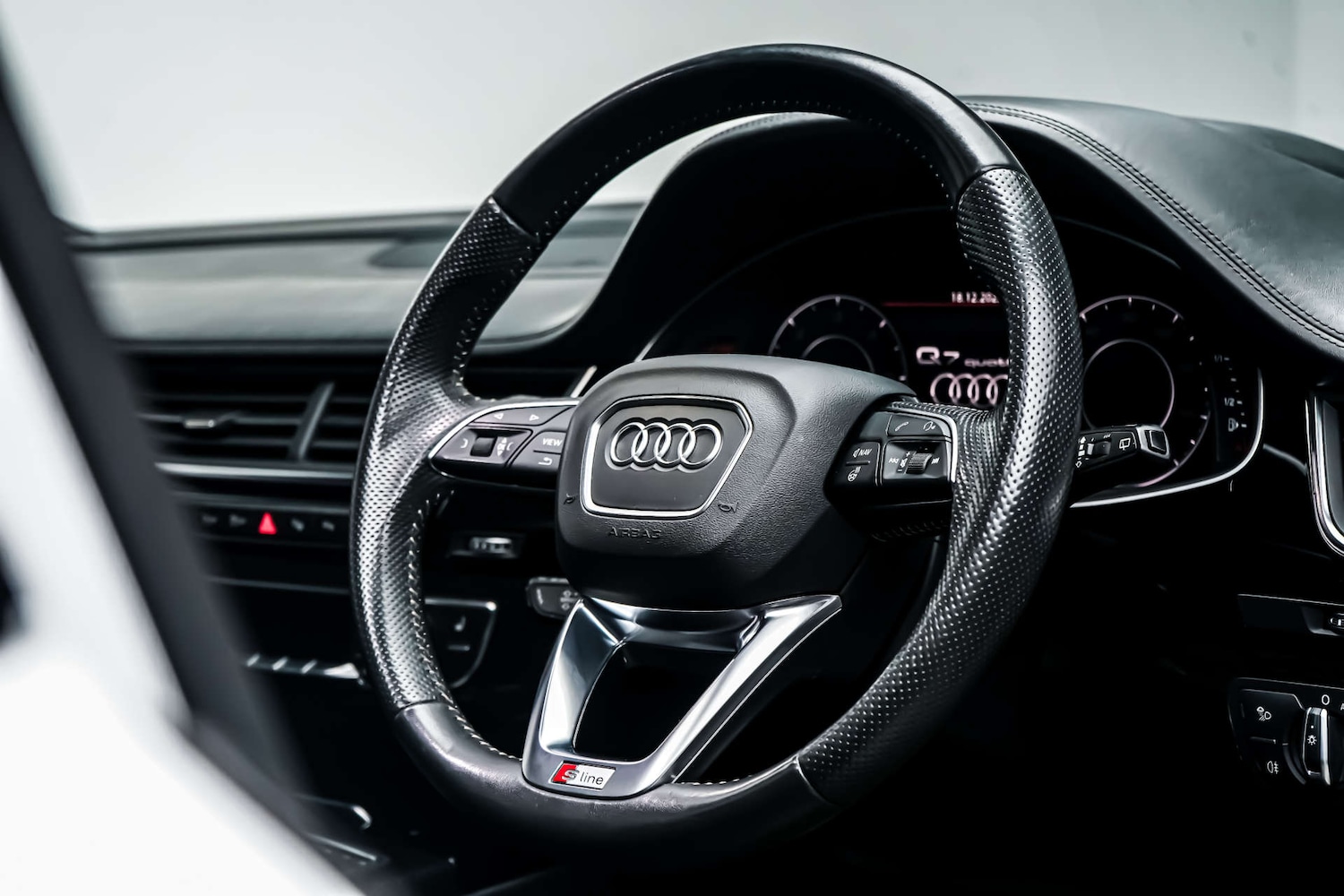 Used Audi Q7 2019 for sale - 77426880: Photo 20