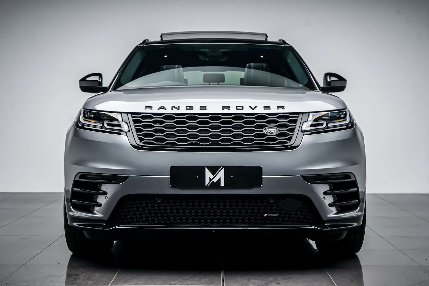 Used Land Rover Range Rover Velar 2022 for sale - 77426939: Photo 2