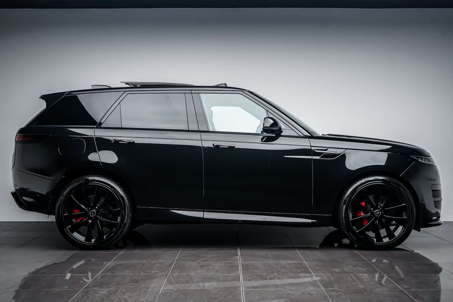 Used Land Rover Range Rover Sport 2025 for sale - 77426915: Photo 11