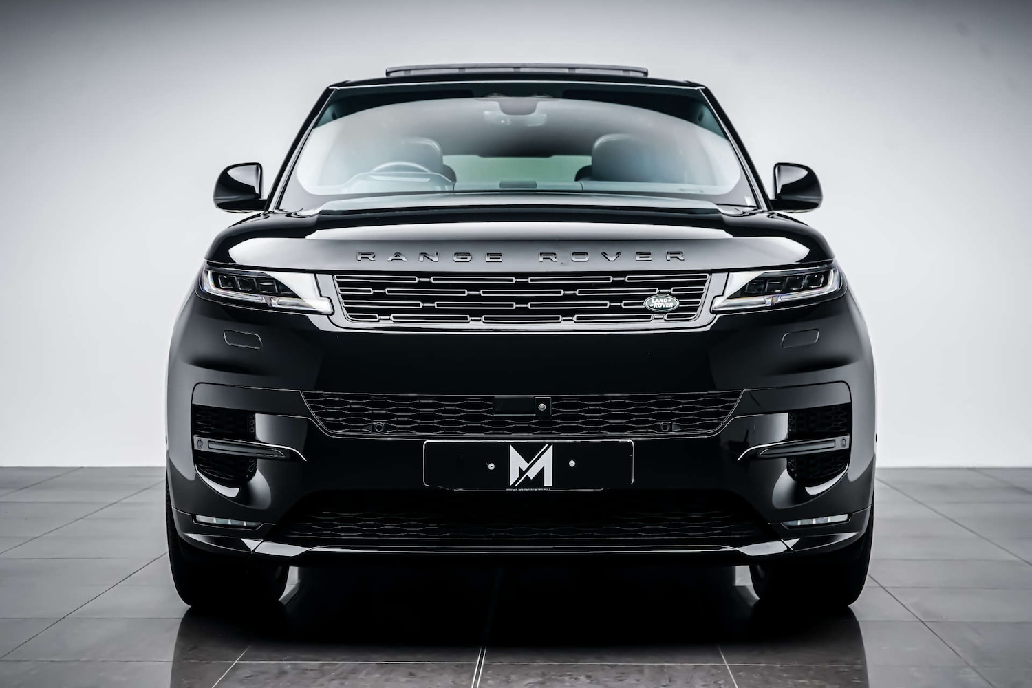 Used Land Rover Range Rover Sport 2025 for sale - 77426915: Photo 2