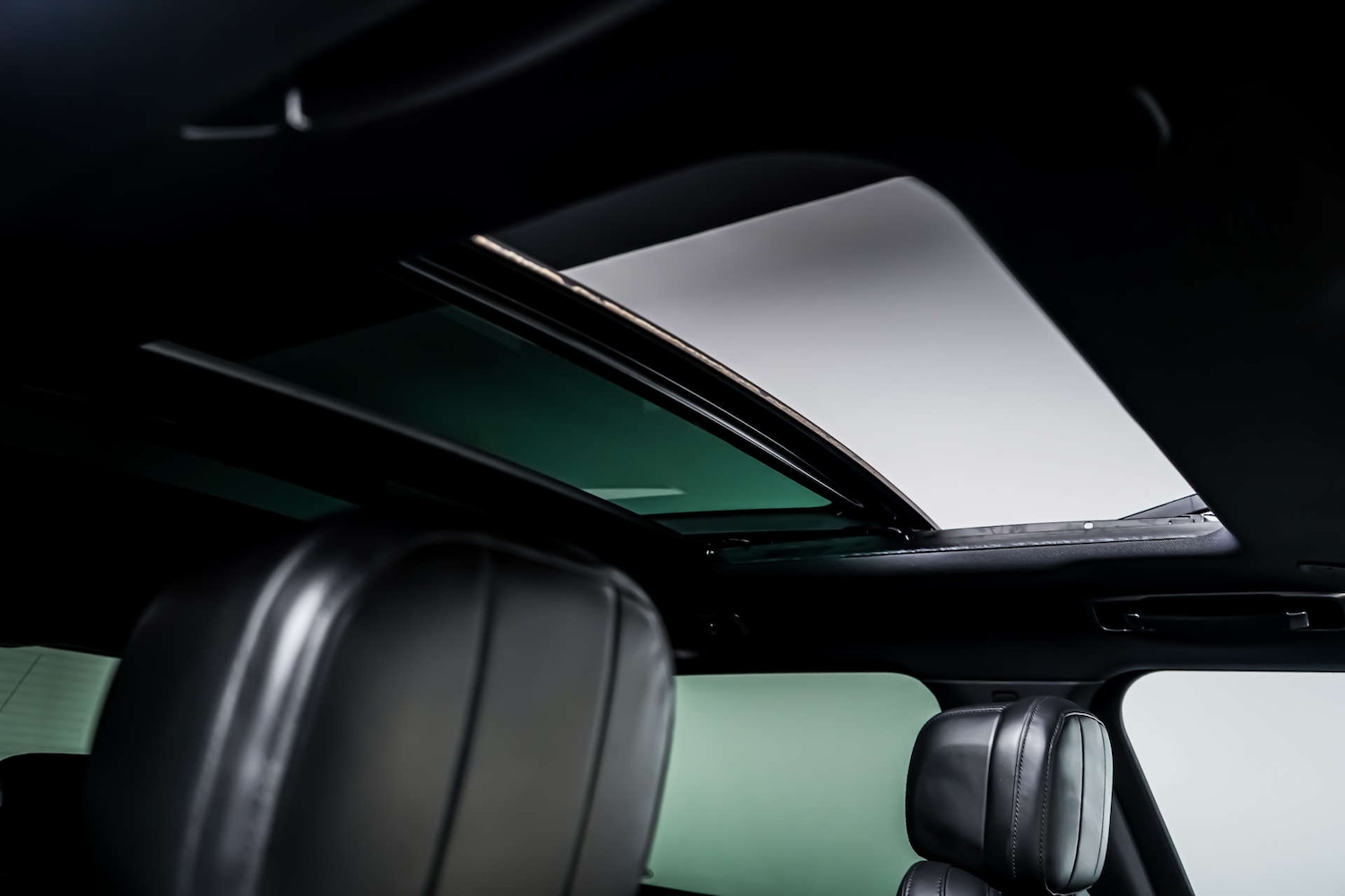 Used Land Rover Range Rover Sport 2025 for sale - 77426915: Photo 3