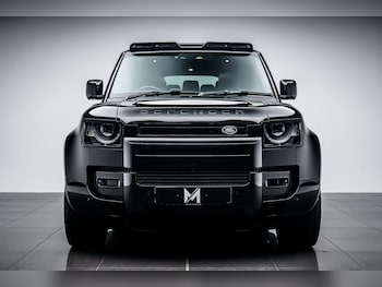 Used Land Rover Defender 110 2024 for sale - 78943915: Photo