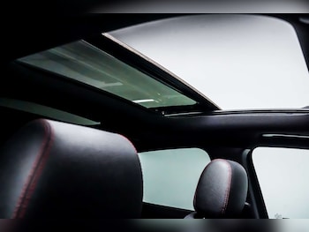 Used Mercedes-Benz GLA 2022 for sale - 76830958: Photo