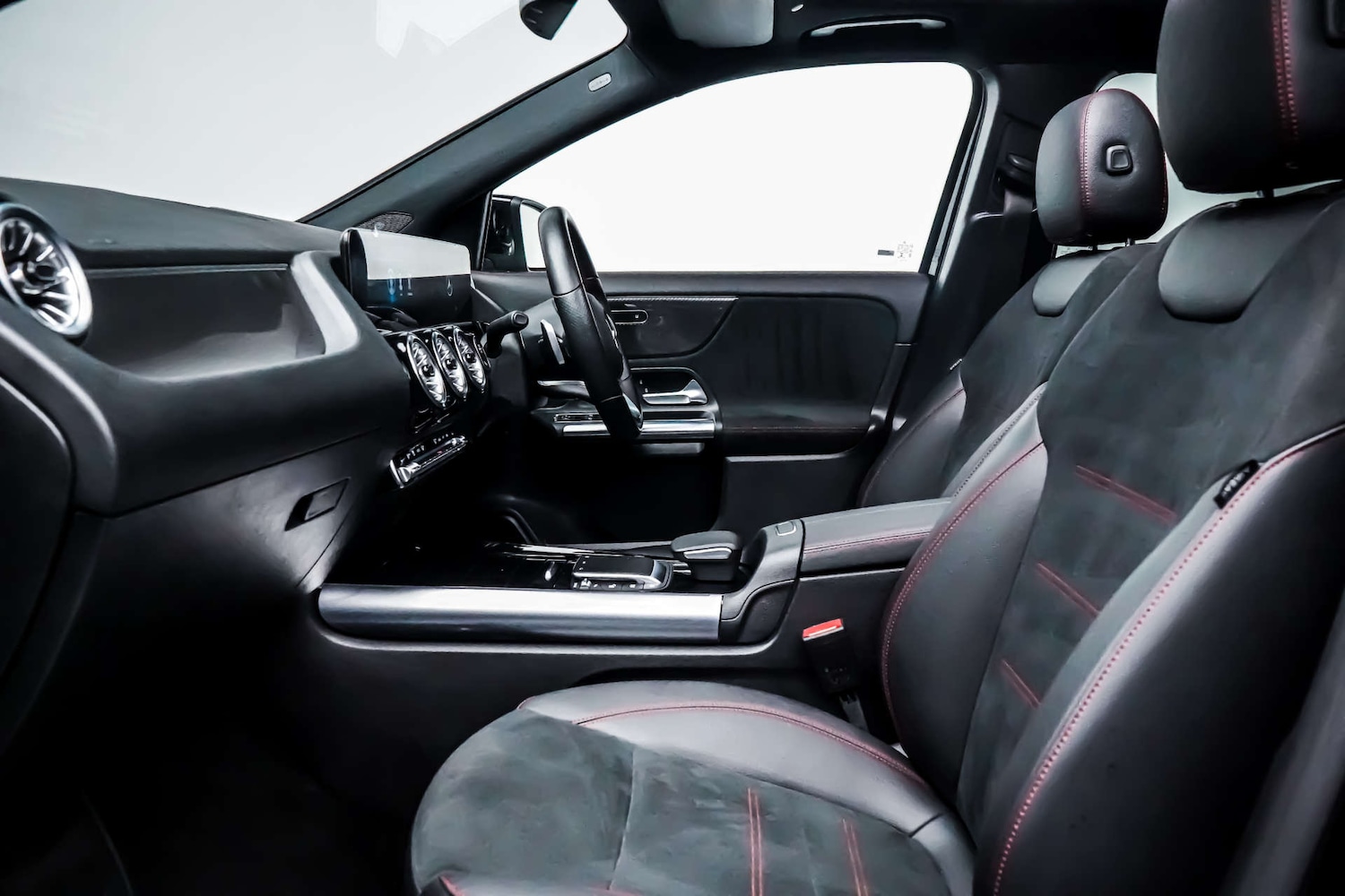 Used Mercedes-Benz GLA 2022 for sale - 76830958: Photo 7