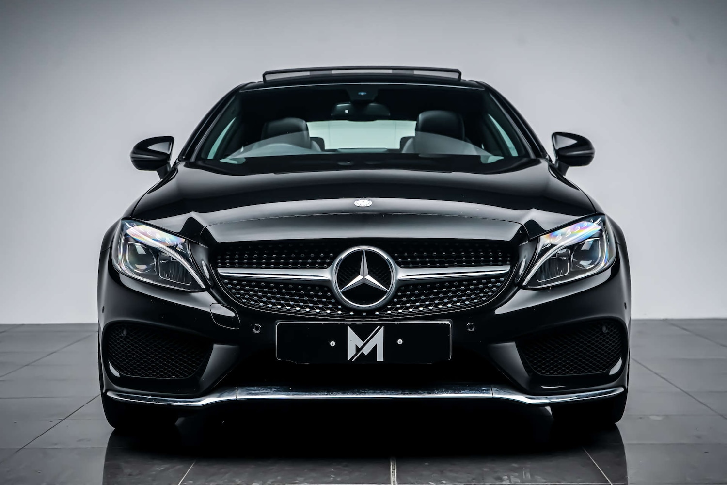 Used Mercedes-Benz C Class 2017 for sale - 77437455: Photo 2