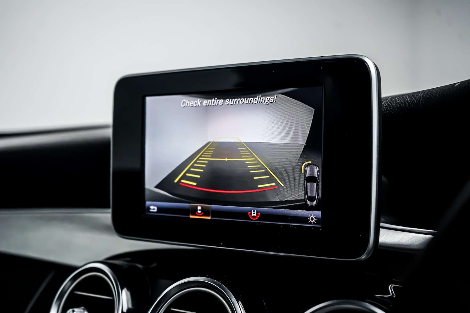 Used Mercedes-Benz C Class 2017 for sale - 77437455: Photo 8