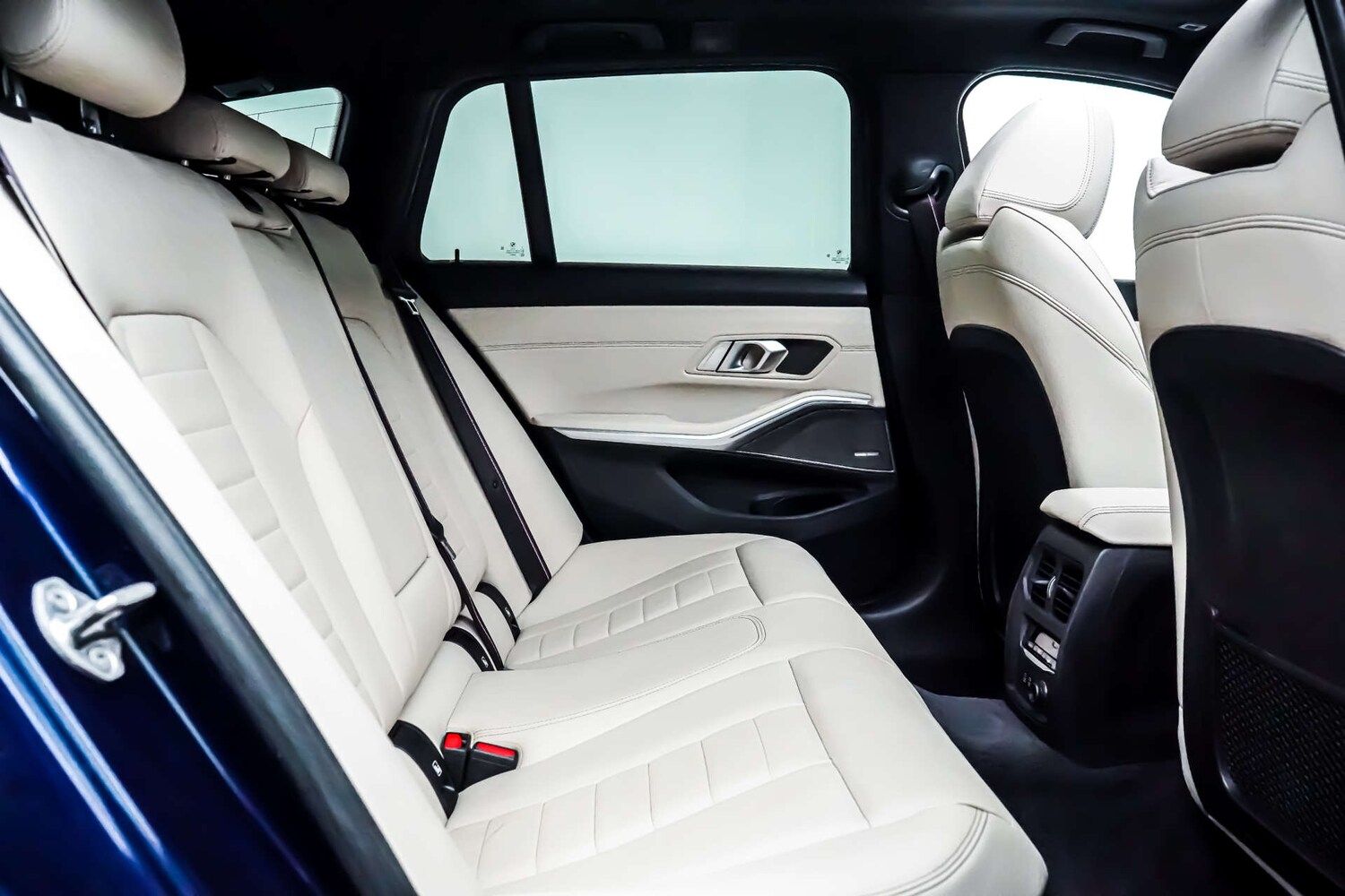 Used BMW 3 Series 2020 for sale - 76831012: Photo 7