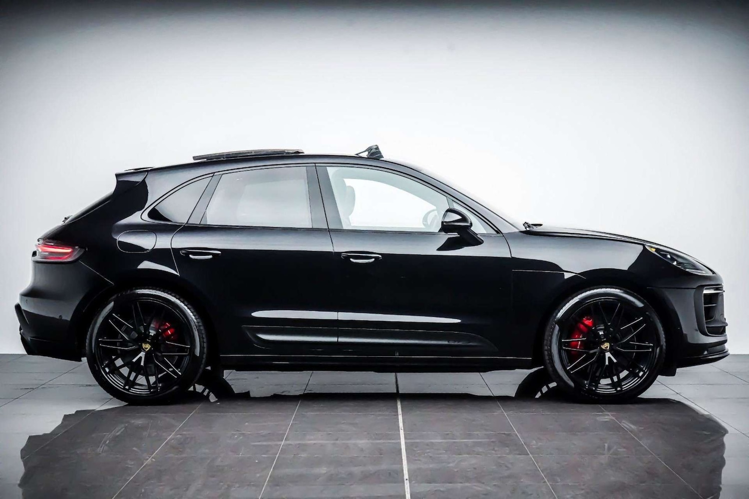 Used Porsche Macan 2021 for sale - 77426864: Photo 11