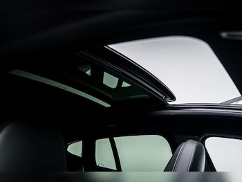 Used BMW X4 2023 for sale - 77170365: Photo