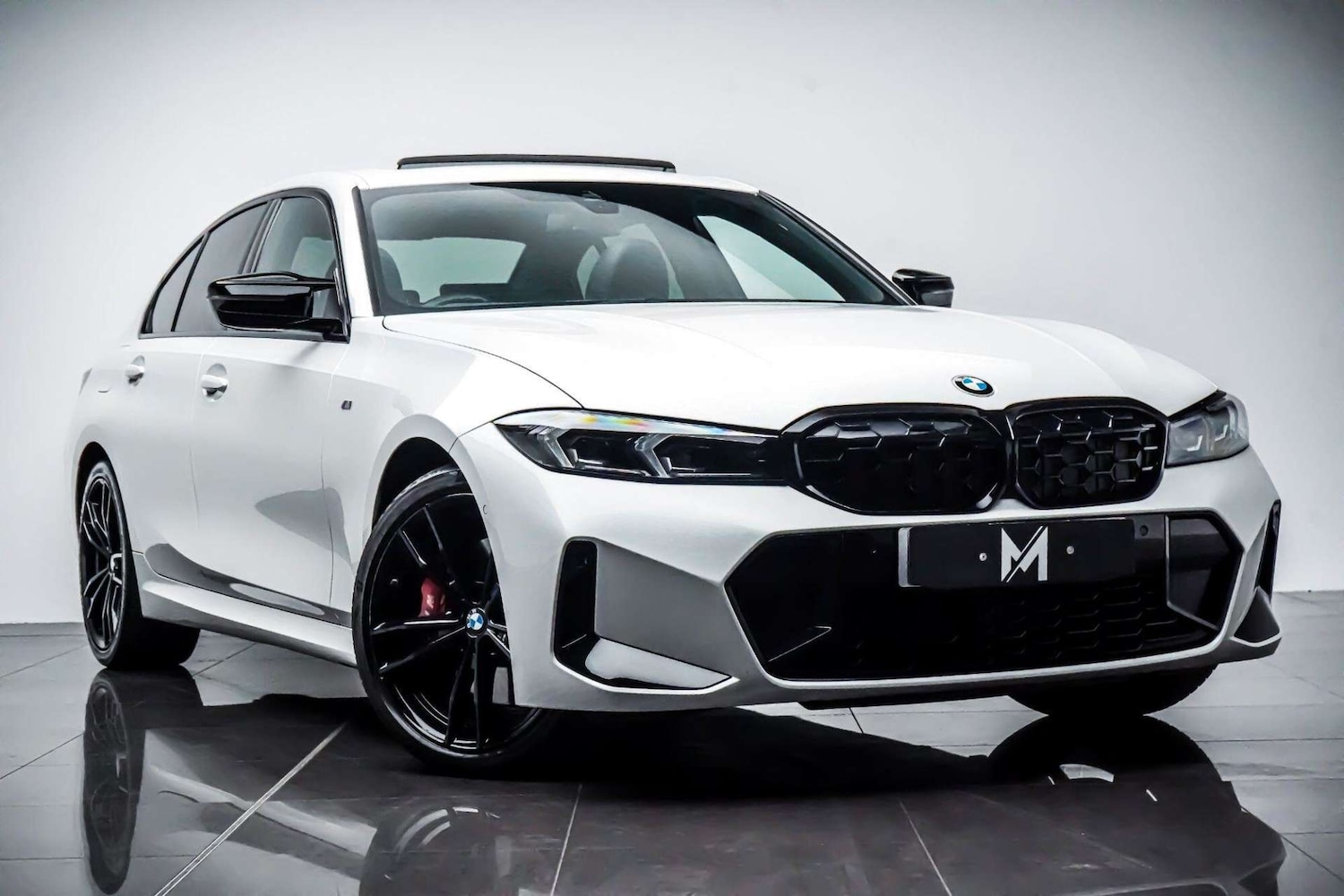 Used BMW 3 Series 2022 for sale - 76831001: Photo 1