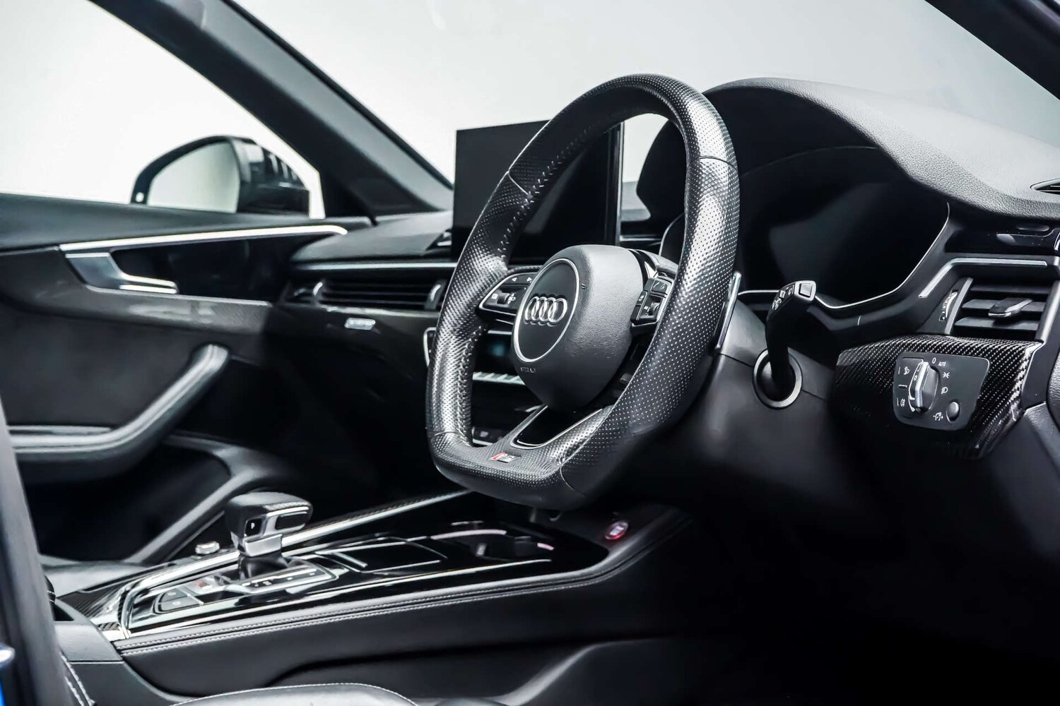 Used Audi RS4 2020 for sale - 77426848: Photo 19