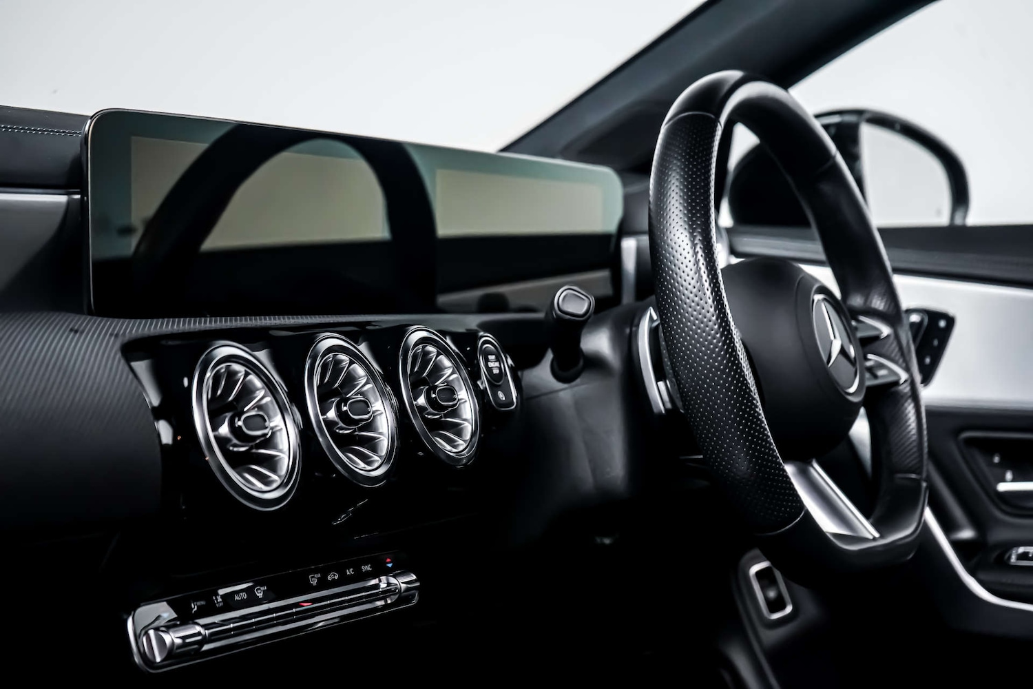 Used Mercedes-Benz CLA 2023 for sale - 77426964: Photo 18