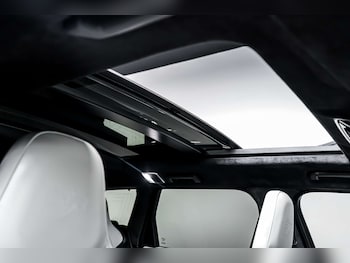 Used Land Rover Range Rover Sport 2018 for sale - 77964836: Photo