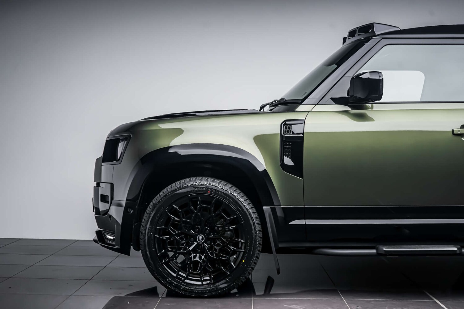 Used Land Rover Defender 2025 for sale - 78182125: Photo 13