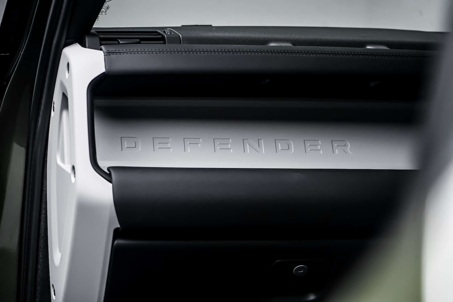 Used Land Rover Defender 2025 for sale - 78182125: Photo 23