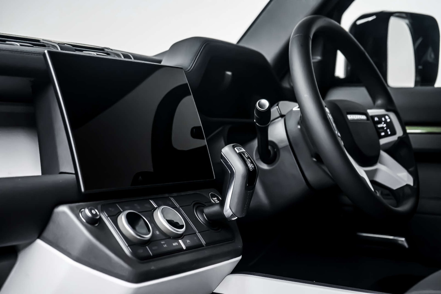 Used Land Rover Defender 2025 for sale - 78182125: Photo 25