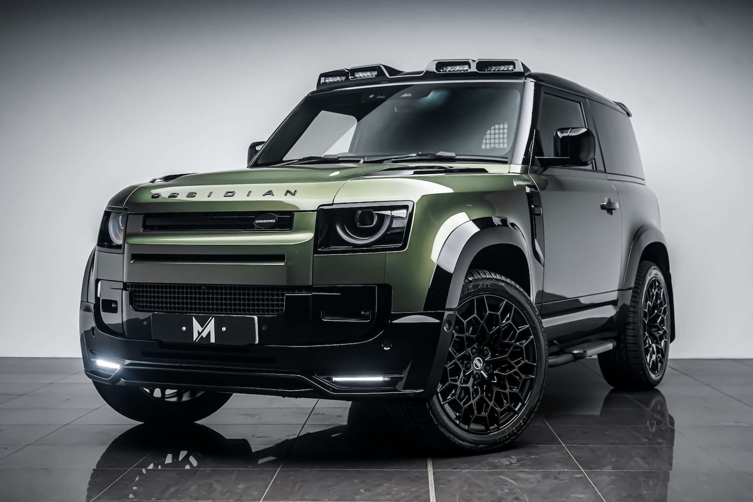 Used Land Rover Defender 2025 for sale - 78182125: Photo 5