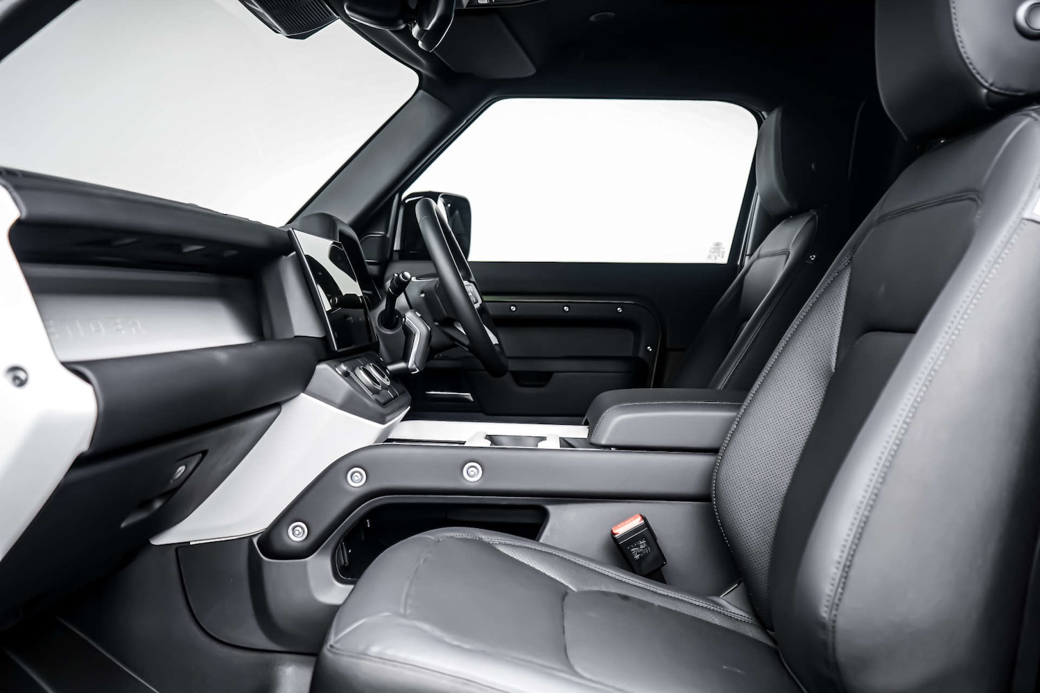 Used Land Rover Defender 2025 for sale - 78182125: Photo 7