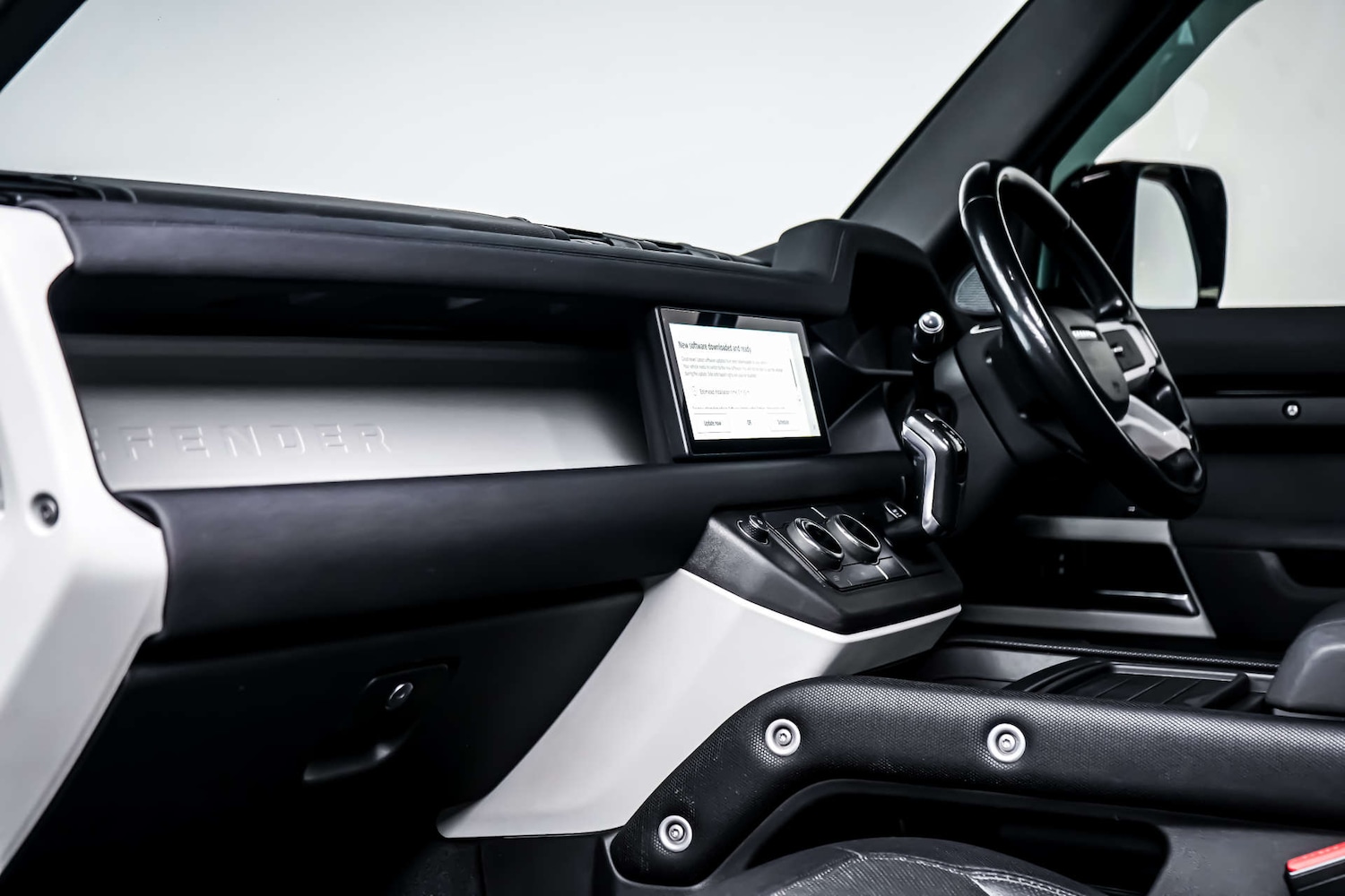 Used Land Rover Defender 2021 for sale - 77891342: Photo 21