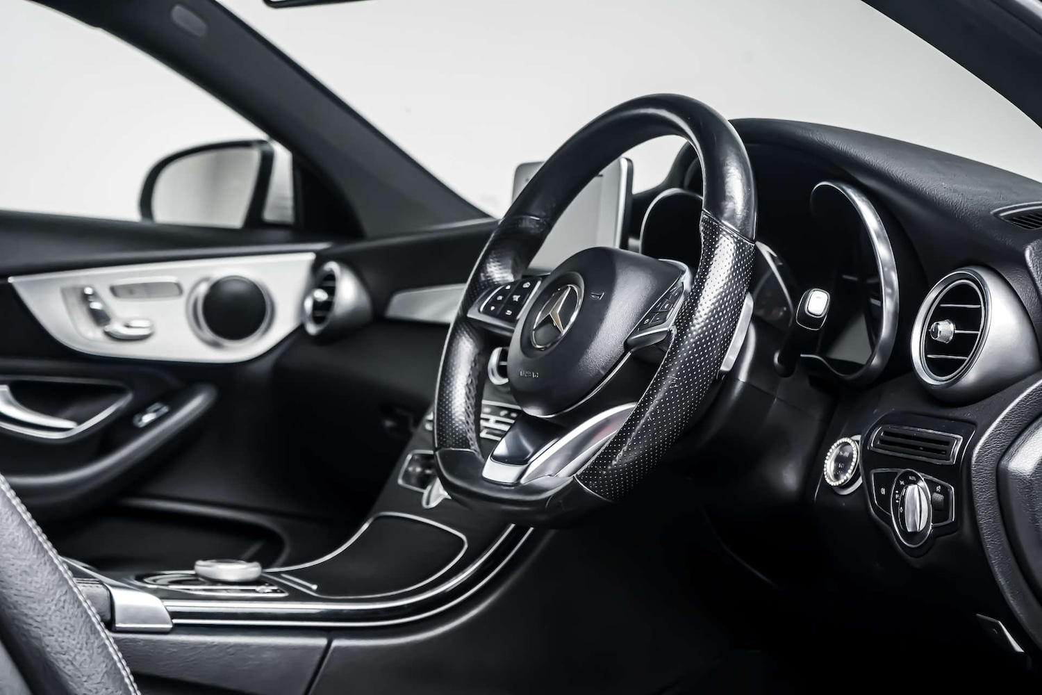 Used Mercedes-Benz C Class 2017 for sale - 77988278: Photo 9