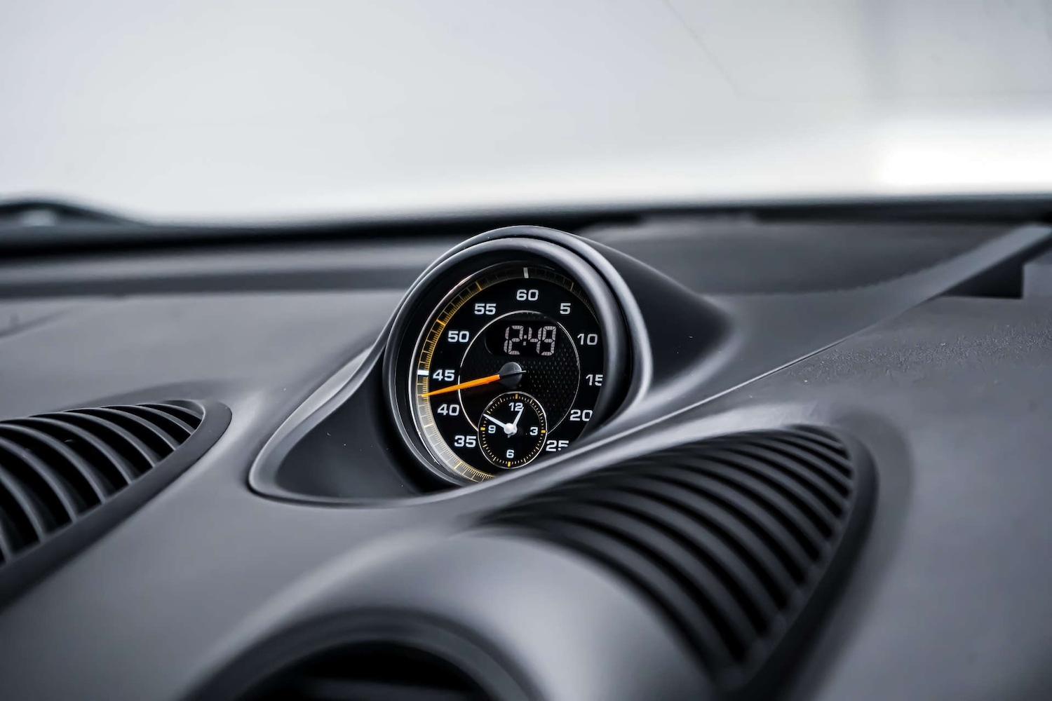 Used Porsche Cayman 2023 for sale - 76830886: Photo 23