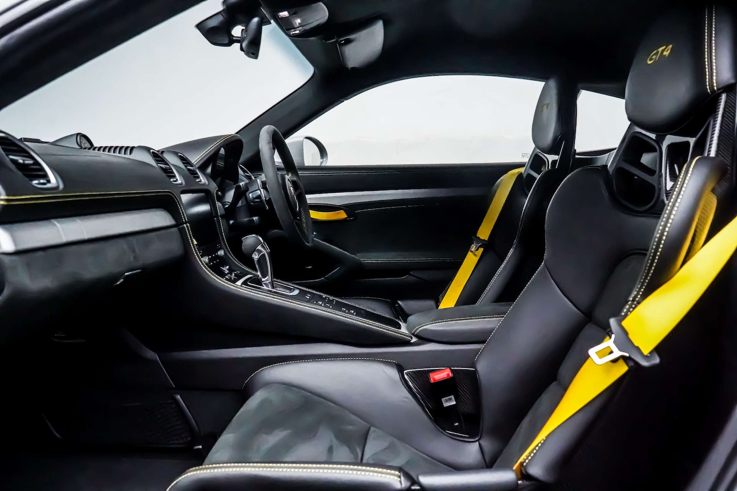 Used Porsche Cayman 2023 for sale - 76830886: Photo 9